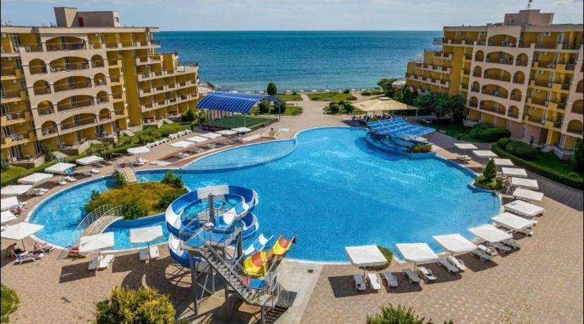 Midia Grand Resort, アヘロイ エクステリア 写真